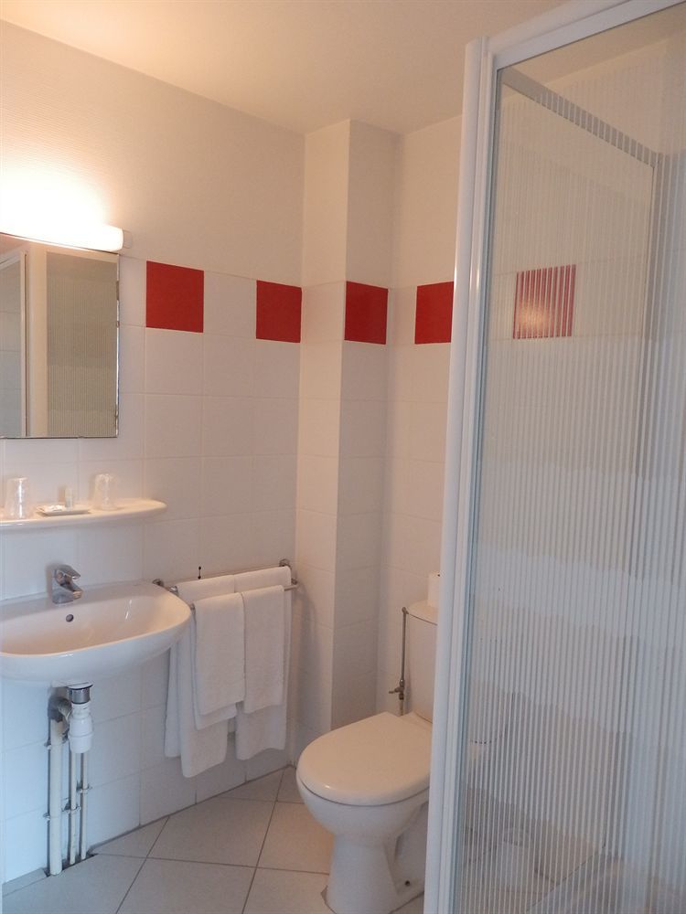 Le Comte Rouge Hotel Thonon-les-Bains Exterior foto